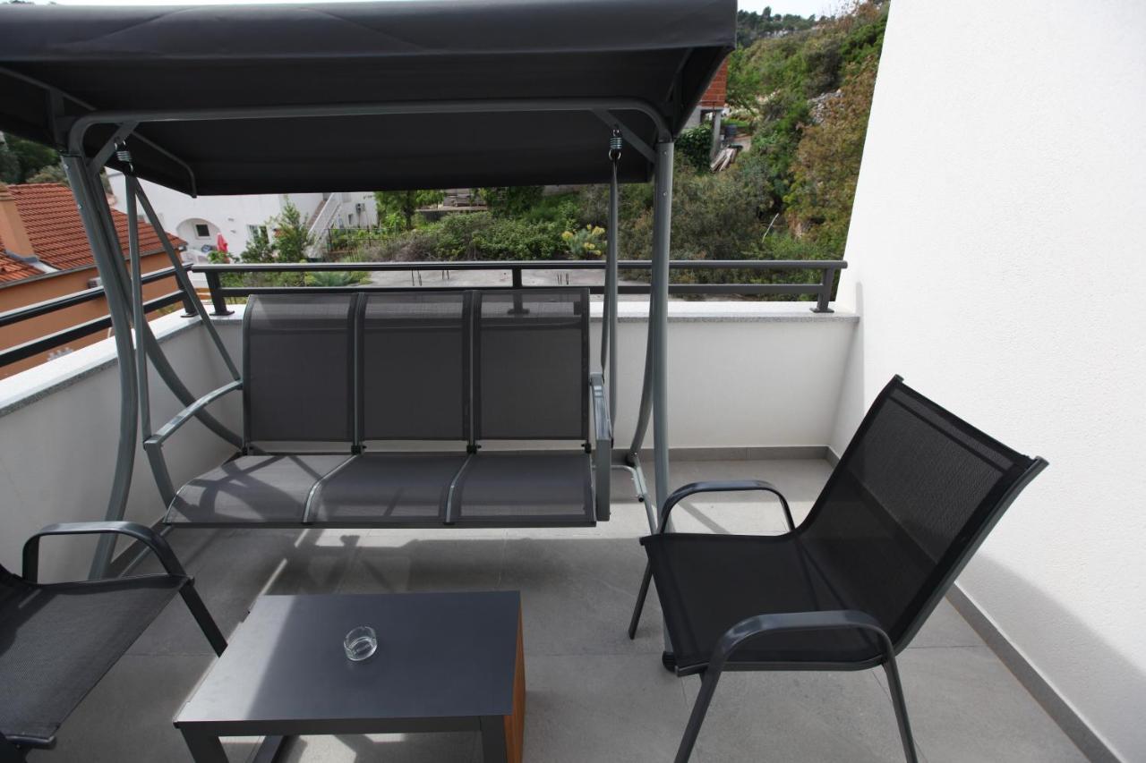Apartmani Ive Trogir Exterior photo