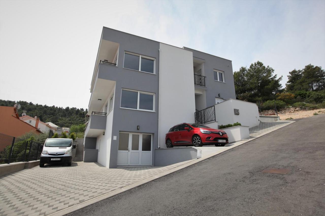 Apartmani Ive Trogir Exterior photo